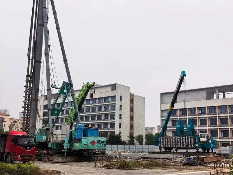 安庆市第六人民医院精神卫生综合服务能力提升项目（二期）桩基工程正式开工