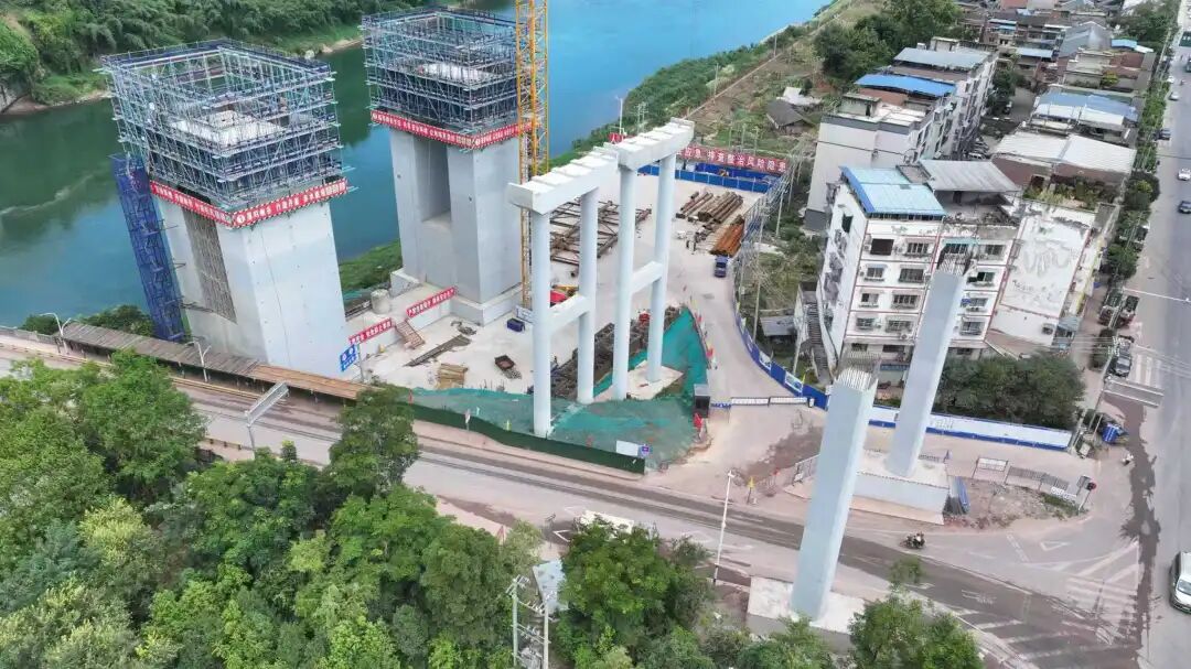 渝赤叙高速复兴赤水河特大桥采用混凝土回填二次钻孔工艺