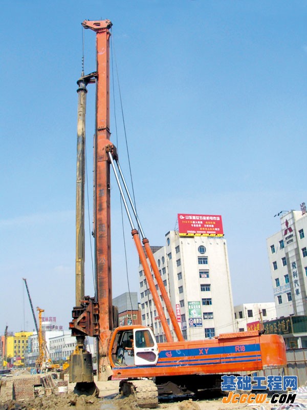 2013贵州黔东发电厂钻孔灌注桩施工