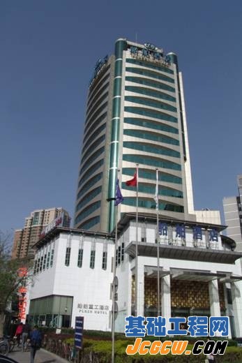 北京地铁十号线二期沿线建筑物地基基础技术评估